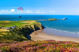 Hang-gliding over Rhossili